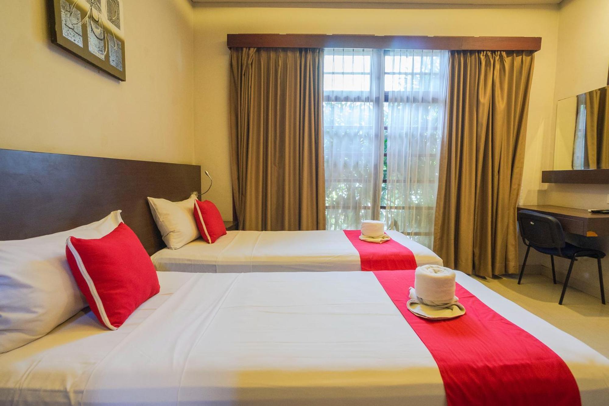 Akarsa Transit Hotel Sanur  Exterior photo