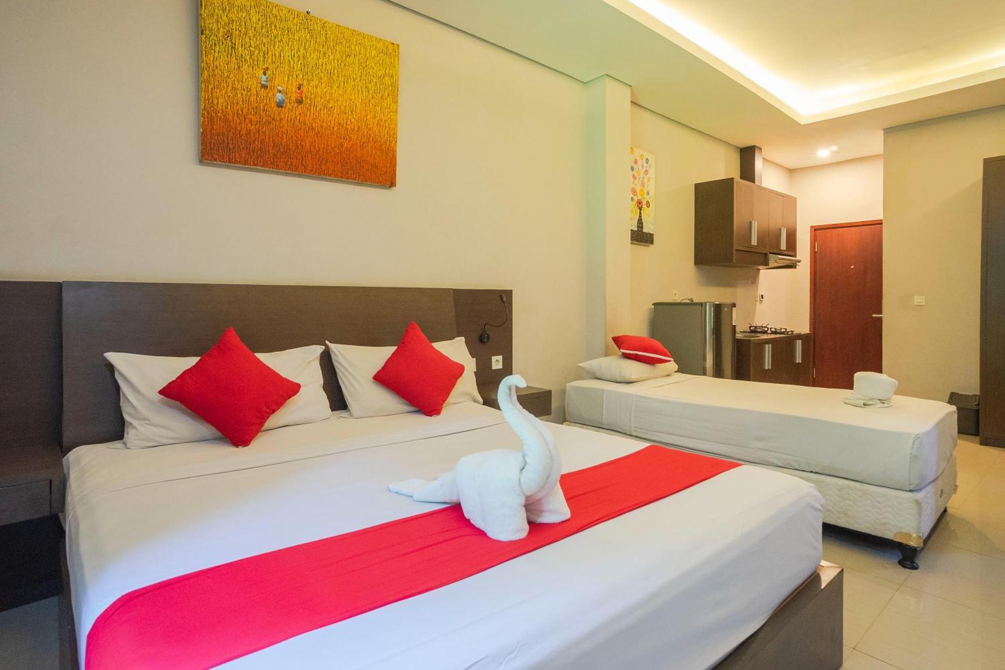 Akarsa Transit Hotel Sanur  Exterior photo